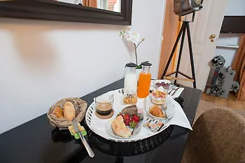 No Limit Bairro Alto Hostel Lissabon