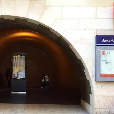 No Limit Bairro Alto Hostel *