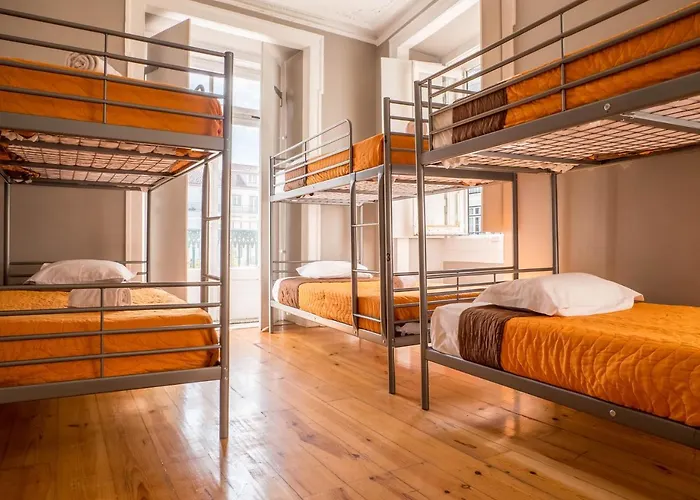 No Limit Bairro Alto Hostel *