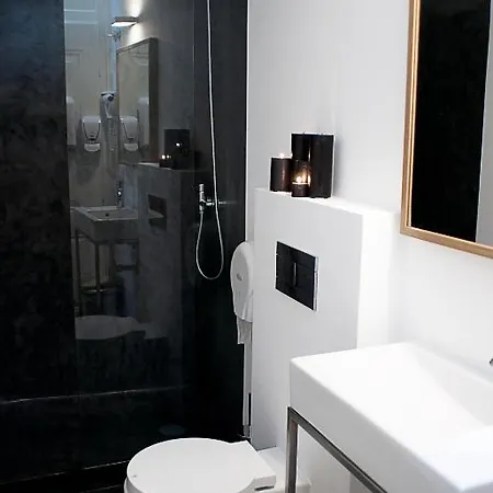 Hostel No Limit Bairro Alto Lizbona