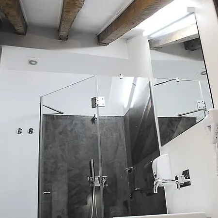 No Limit Bairro Alto Hostel Lizbona