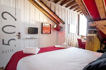 No Limit Bairro Alto Hostel